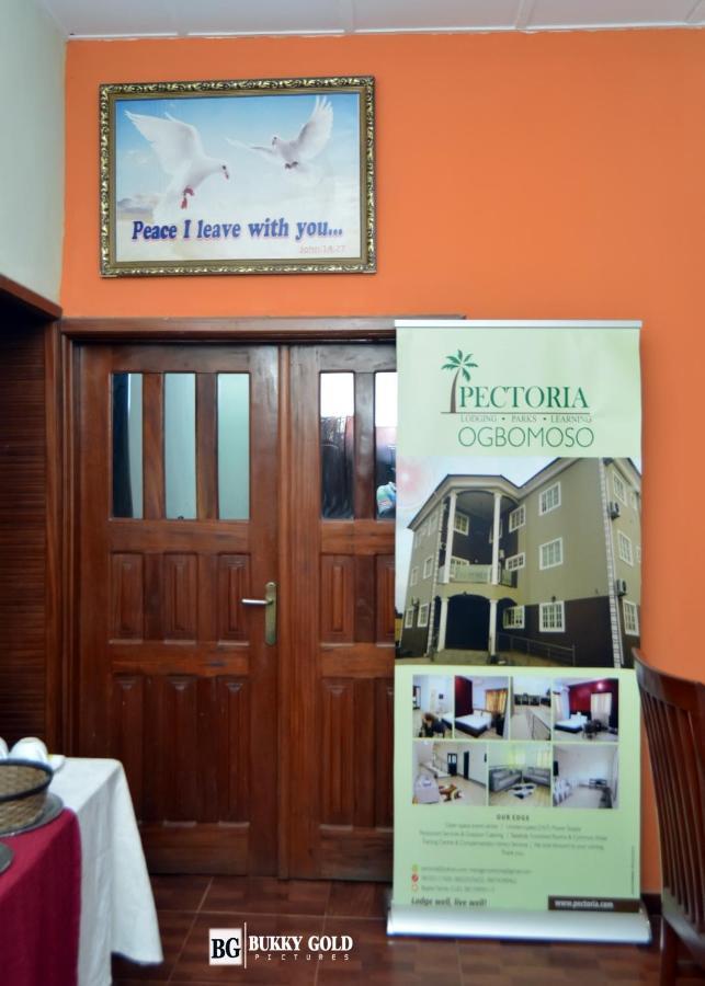 Pectoria Guesthouse Ogbomoso Exterior photo